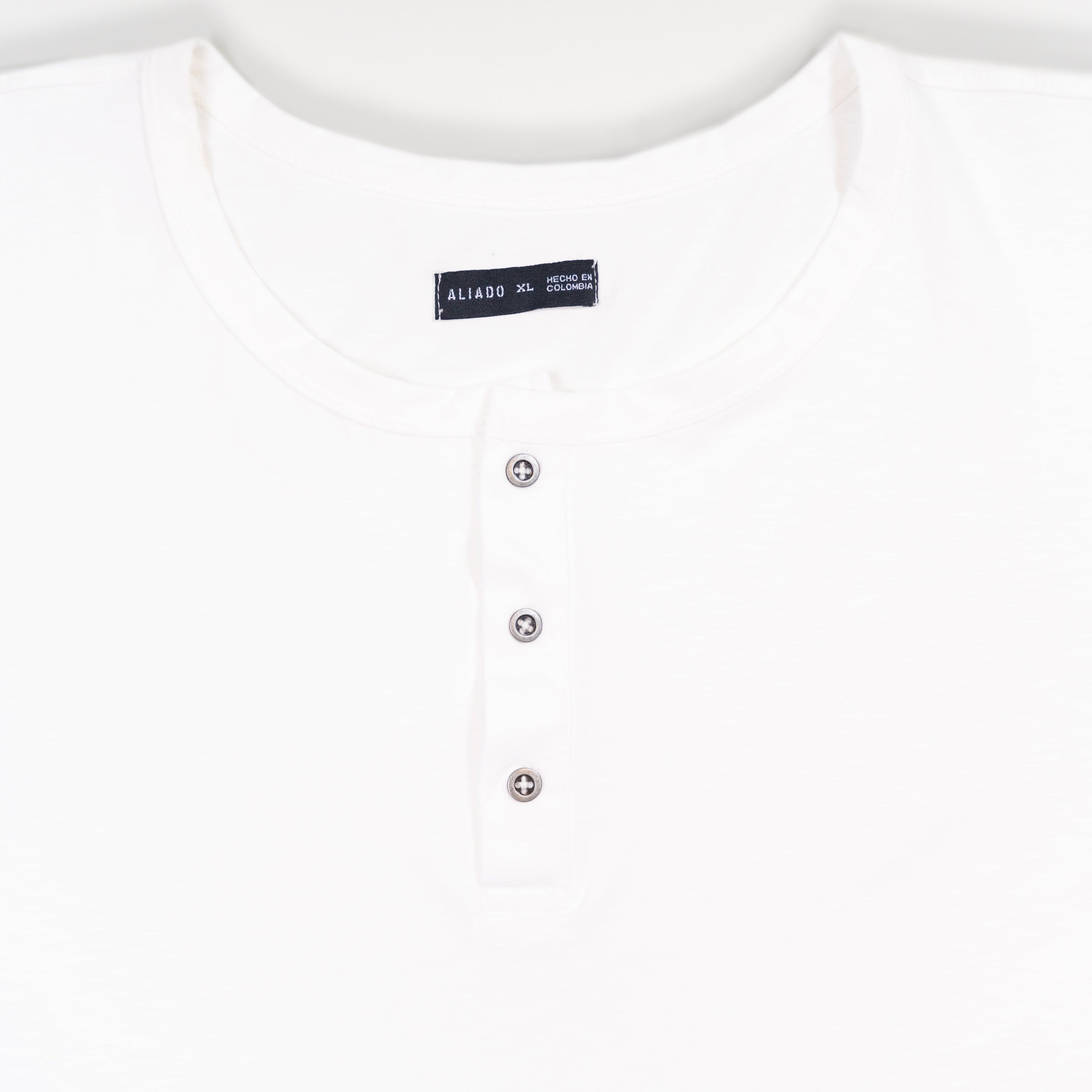 Henley Crema