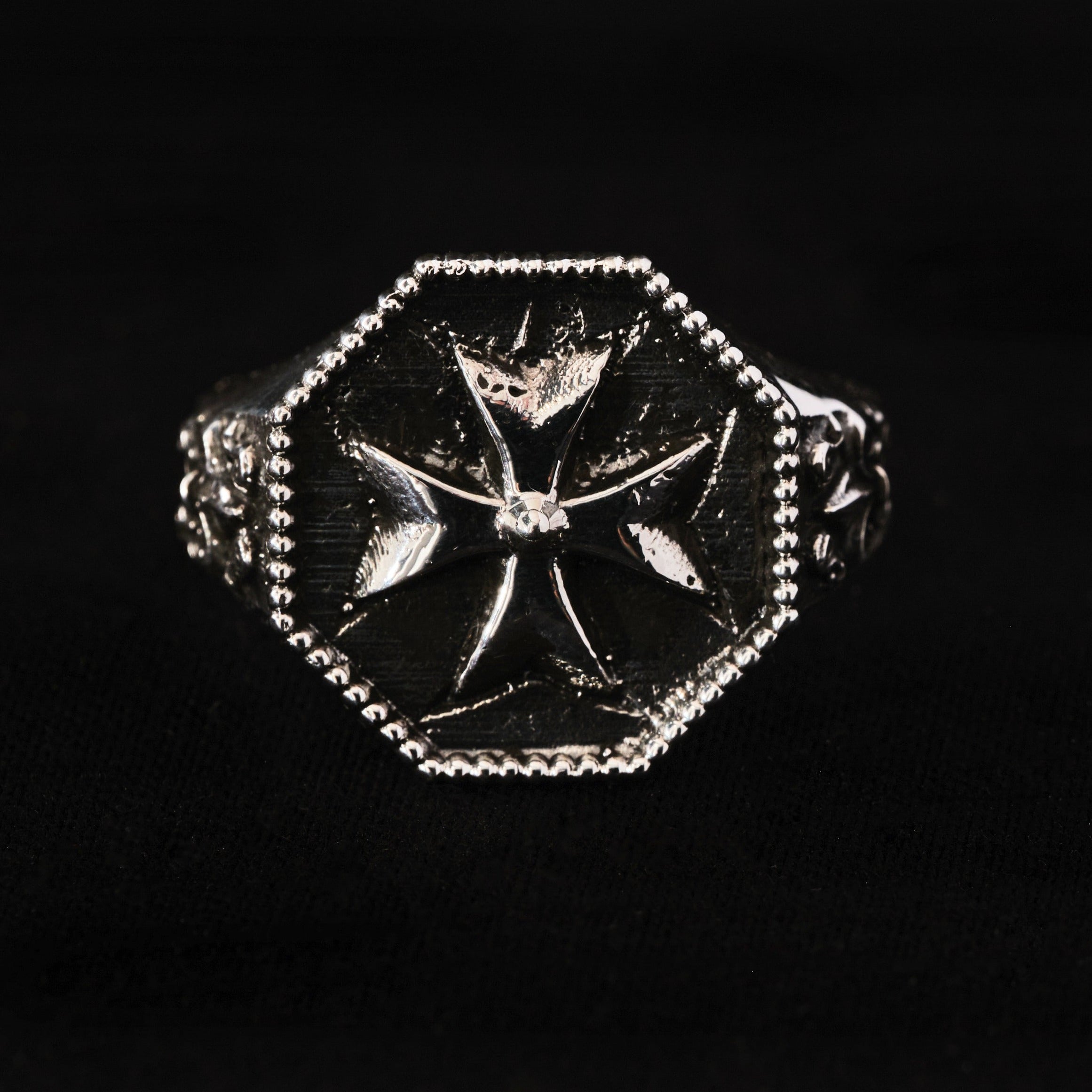 ANILLO CRUZADA