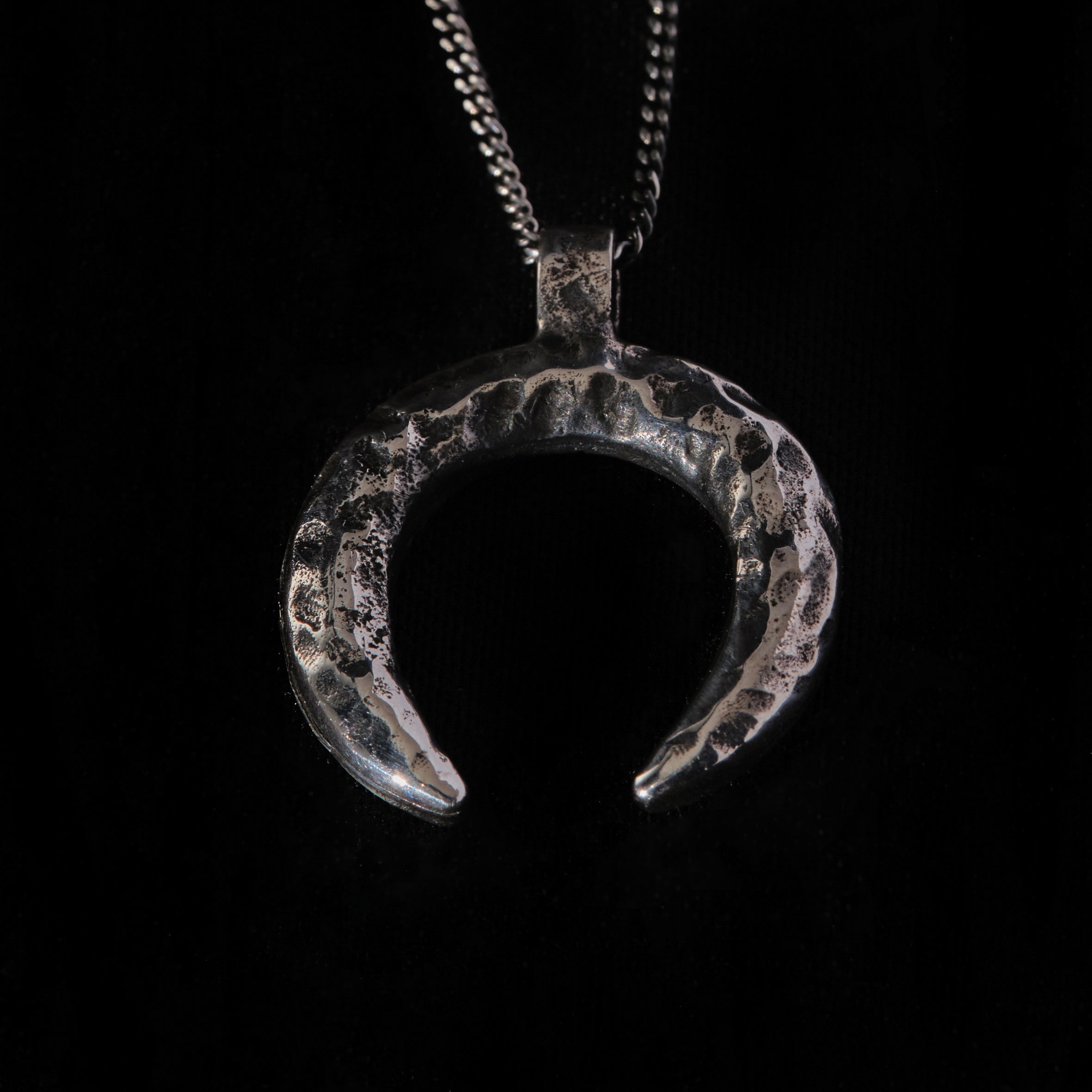 CADENA LUNA